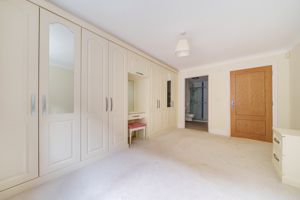 Bedroom- click for photo gallery